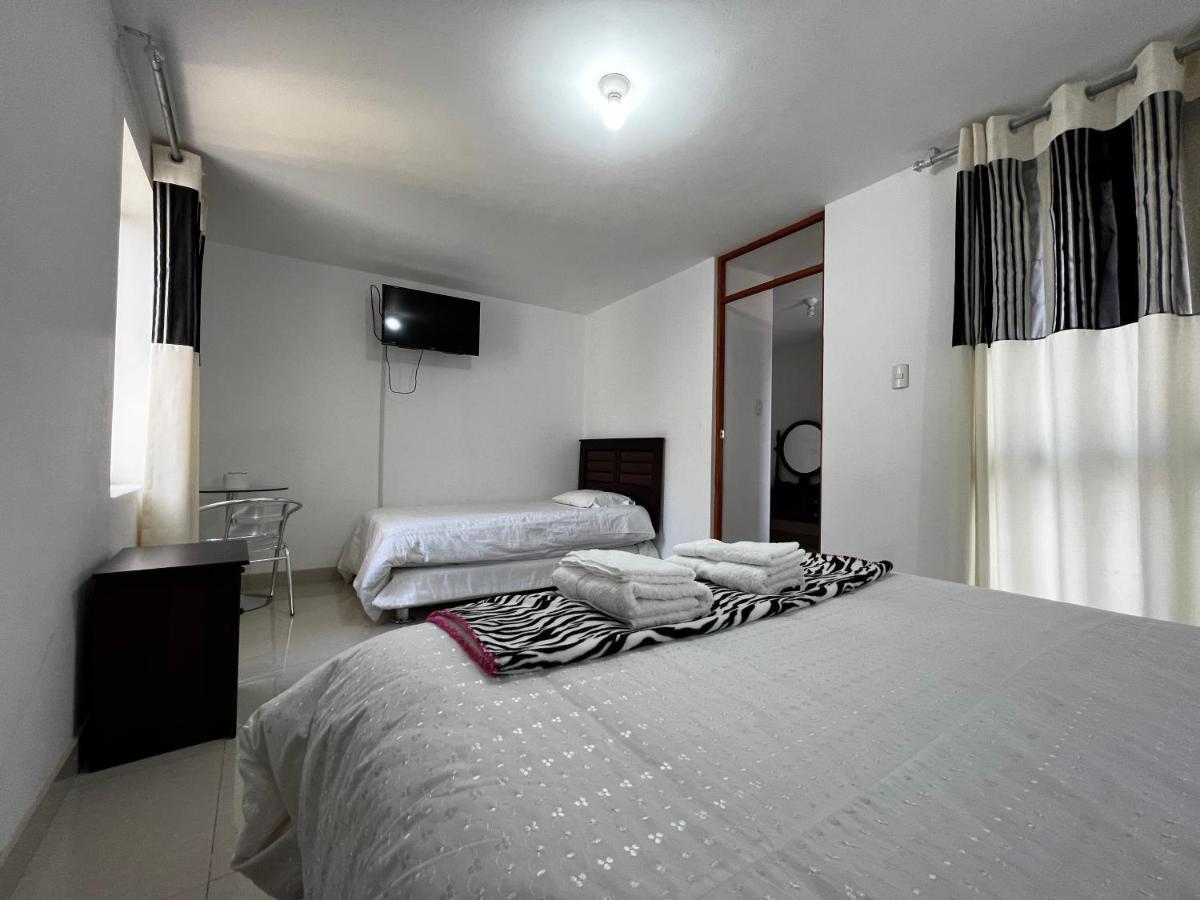 Hostal Santa Rosa Caraz Bagian luar foto